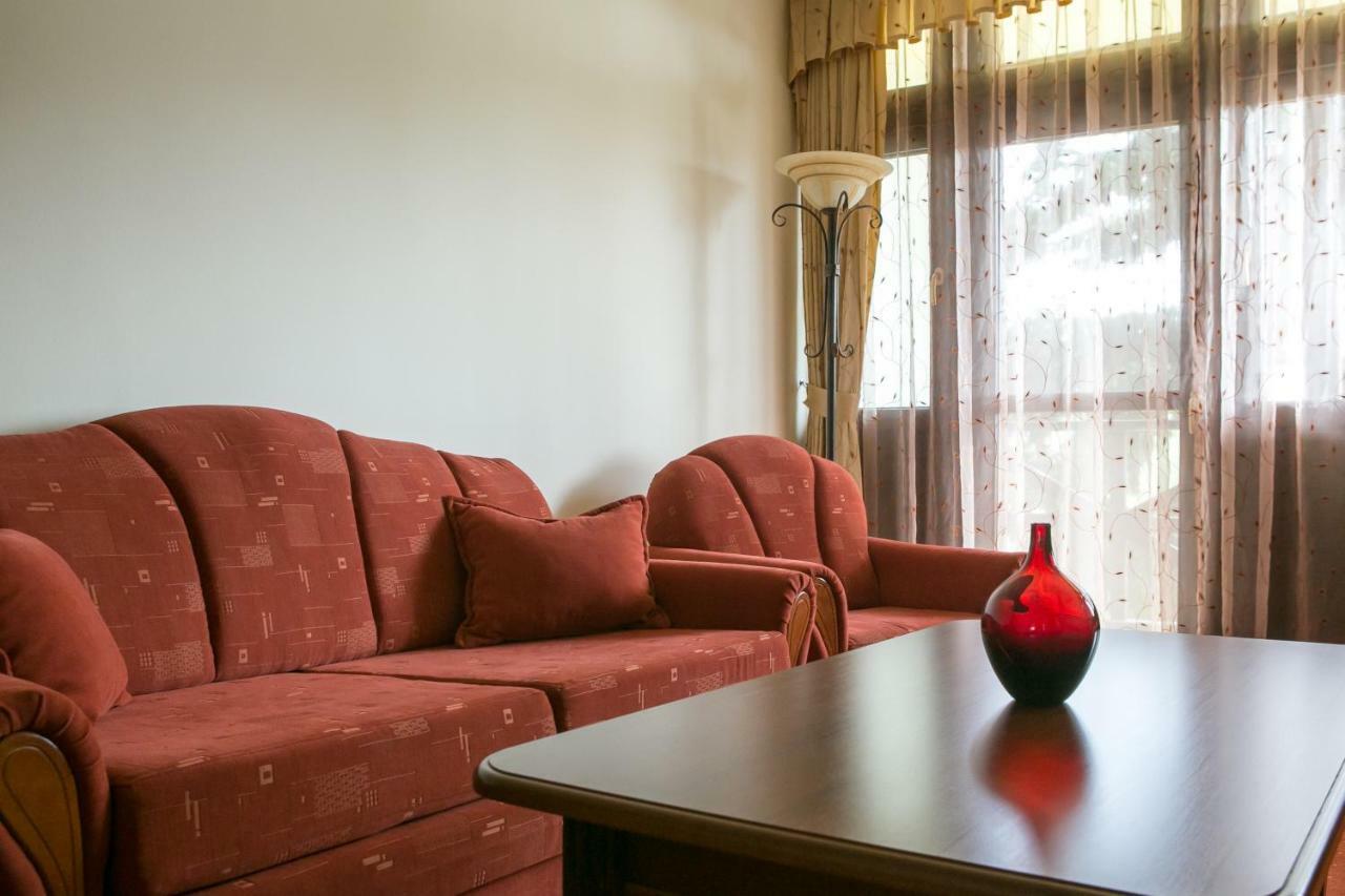 Hotel Fortuna Dávod 외부 사진